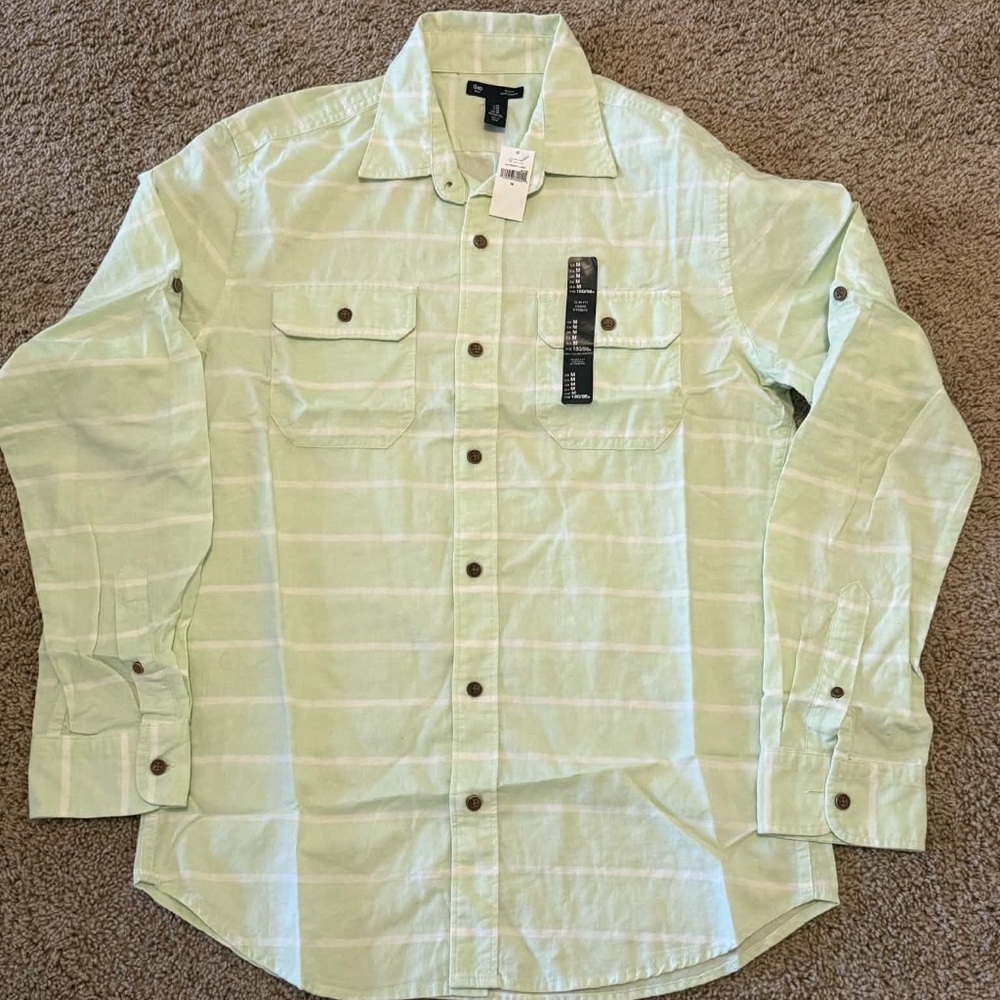 GAP Light Green Plaid Button-Up Shirt